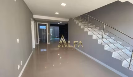Sobrado com 4 dormitórios à venda, 155 m² por R$ 845.000,00 - Meia Praia - Navegantes/SC
