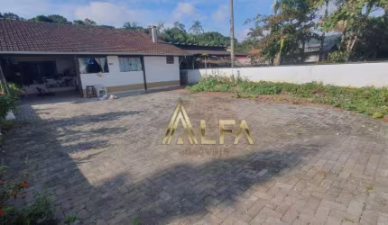 Casa à venda, 130 m² por R$ 520.000,00 - Centro - Penha/SC