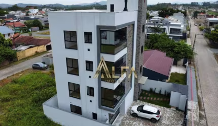Apartamento à venda, 79 m² por R$ 555.000,00 - Itacolomi - Balneário Piçarras/SC