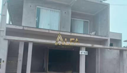 Sobrado próximo a praia