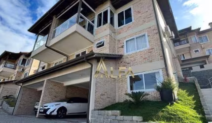 Casa com vista mar em condomínio fechado - ITAPEMA SC