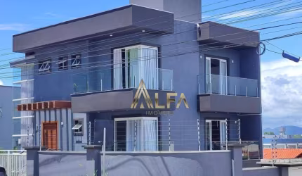 Triplex com piscina,  3 suítes  à venda, 251 m² por R$ 2.250.000 - Itajuba - Barra Velha/SC
