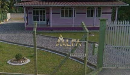 Casa com localização prívilegiada, terreno com mais de 1000 m².