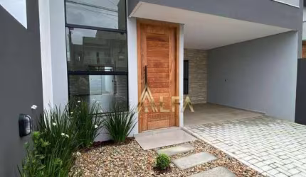 Casa com 1 SUÍTE + 1 QUARTO à venda, 76 m² por R$ 450.000 - Itacolomi - Balneário Piçarras/SC