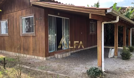 Otima localização casa Penha