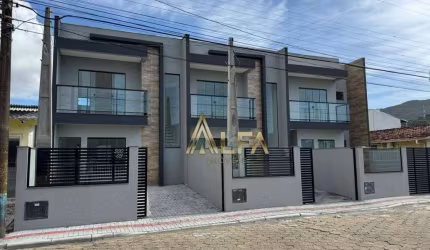 Sobrado com 2 dormitórios à venda, 95 m² por R$ 600.000,00 - Gravatá - Navegantes/SC