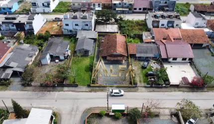 Terreno à venda, 301 m² por R$ 500.000,00 - Itacolomi - Balneário Piçarras/SC