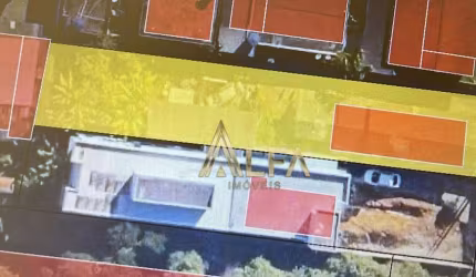Terreno à venda, 638 m² por R$ 1.600.000 - Praia de Armação do Itapocorói - Penha/SC