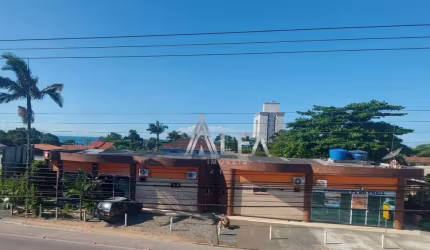Pousada com 7 dormitórios à venda, 240 m² por R$ 1.600.000,00 - Praia de Armação - Penha/SC