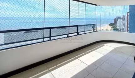 Excelente apartamento a venda na beira mar de Candeias!