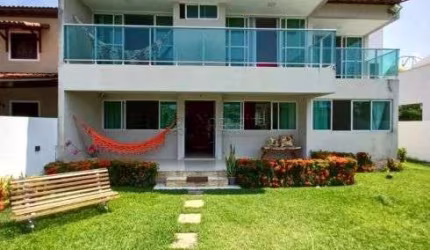 Excelente casa duplex mobiliada localizado em Praia dos Carneiros