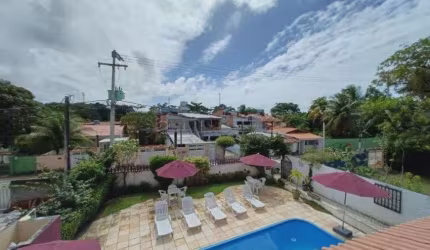 Excelente prédio Comercial MOBILIADO localizado no centro de Porto de Galinhas , perto das praias, p