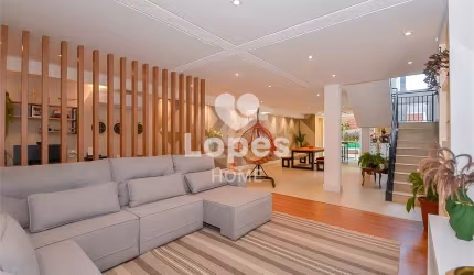 Sobrado 3  dormitórios (1 suíte), 3 banheiros, 2 vagas, 180 m², mobiliado, espaço gourmet.