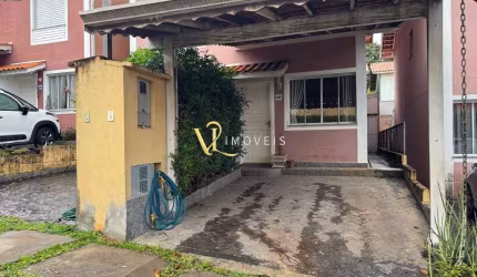 Casa em condomínio fechado com 2 quartos para alugar na Estrada Velha de Sorocaba, 683, Granja Viana, Cotia por R$ 3.200