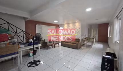 Casa à venda  4 Quartos, 3 Suites, 2 Vagas, 300M², MARCO, BELÉM - PA