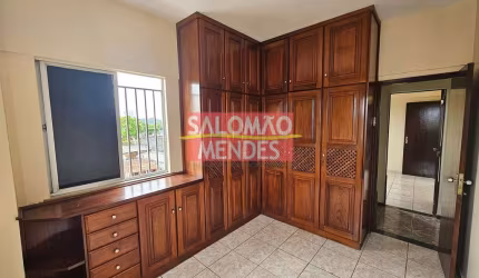 Apartamento à venda na Pedreira, Nascente Total, sacada, Vaga privativa em plena Marquês.