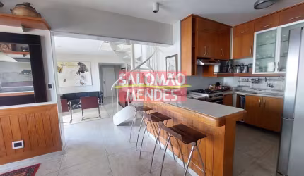 Cobertura duplex, nascente,  suítes, armários - Umarizal