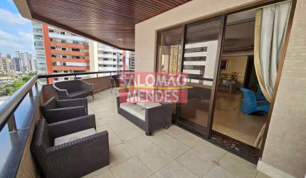Apartamento no Umarizal. 500m2 , Vista baia, Condomínio Completo