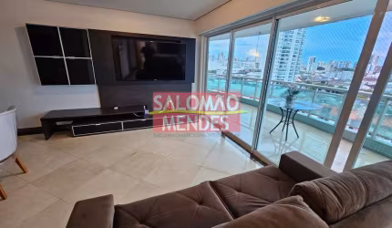 Apartamento Vista Baia, Um por andar, 03 suítes, Gabinete, 03 vagas