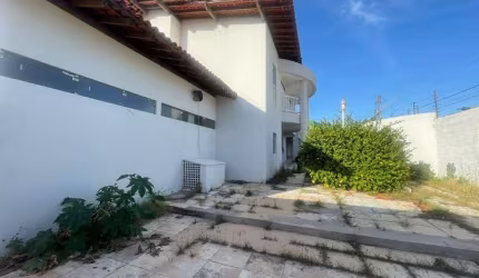 Casa Comercial