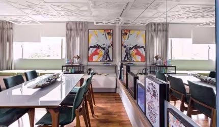 Apartamento para Venda em São Paulo, Vila Olímpia, 3 dormitórios, 1 suíte, 4 banheiros, 3 vagas