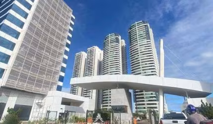 Aapartamento no Tribeca 3/4 com dependência completa 2 vagas cobertas