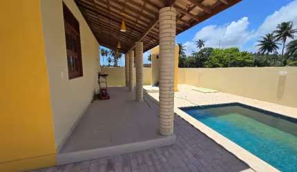 Casa em São Miguel dos Milagres, com 03 quartos
