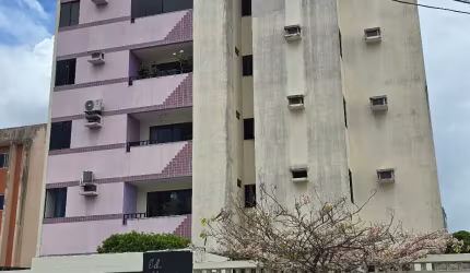 Apartamento na Jatiúca com 02 quartos