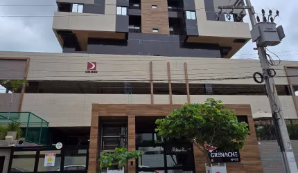 Apartamento na Jatiúca com 03 quartos
