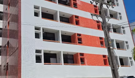 Apartamento na Ponta Verde, quarto e sala