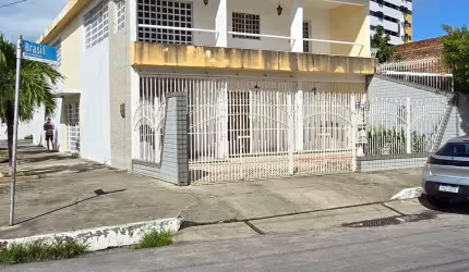 Casa no Poço com 5 quartos
