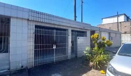 Casa à venda, 1 vaga, Castelo - Santos/SP