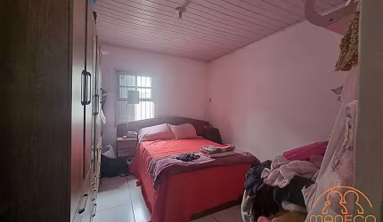 Casa à venda, 2 quartos, 1 vaga, Castelo - Santos/SP