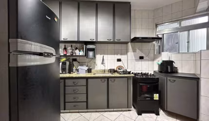 Apartamento à venda, 2 quartos, 1 vaga, Saboó - Santos/SP