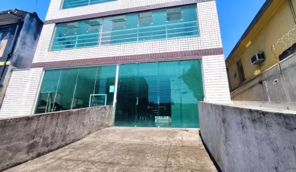 Edifício Comercial com 1.278 m², Subsolo e 3 Lajes em Localização Privilegiada