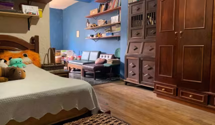 Sobrado à venda, 5 quartos, 2 suítes, 3 vagas, Vila Mathias - Santos/SP