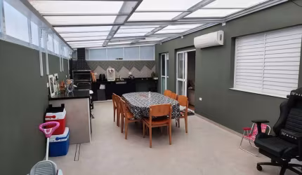 Apartamento à venda, 2 quartos, 1 vaga, Centro - São Vicente/SP