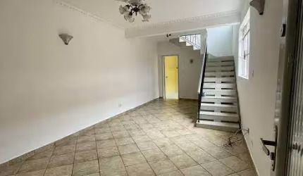 Casa para aluguel, 4 quartos, 2 vagas, Vila Valença - São Vicente/SP