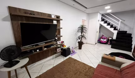 Casa à venda, 3 quartos, 1 suíte, 1 vaga, Vila São Jorge - São Vicente/SP