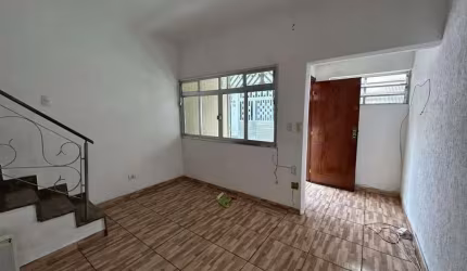 Sobrado à venda, 2 quartos, Rádio Clube - Santos/SP