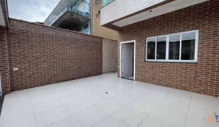 Sobrado à venda, 2 quartos, 1 suíte, 2 vagas, Areia Branca - Santos/SP