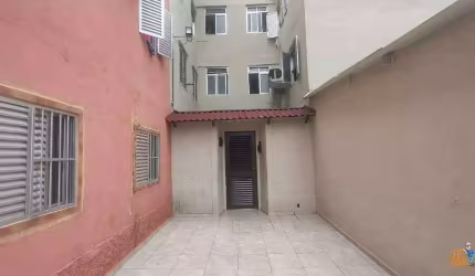 Apartamento à venda, 2 quartos, Castelo - Santos/SP