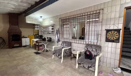 Sobrado à venda, 2 quartos, 2 suítes, 1 vaga, Santa Maria - Santos/SP