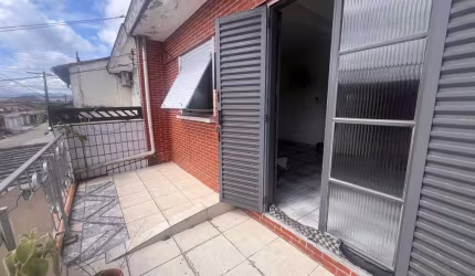 Sobrado à venda, 2 quartos, 2 vagas, Vila São Jorge - São Vicente/SP