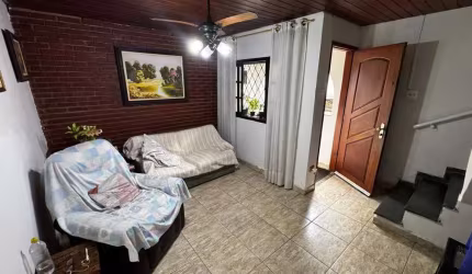 Casa à venda, 2 quartos, Campo Grande - Santos/SP