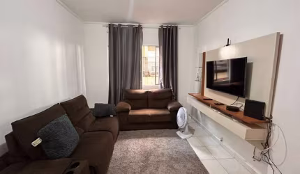 Apartamento à venda, 2 quartos, 1 vaga, Vila Nossa Sra. de Fátima - São Vicente/SP