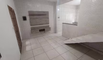 Casa à venda, 3 quartos, 2 vagas, Vila Jockei Clube - São Vicente/SP