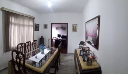 CASA - VENDA - 4 QUARTOS(1 SUÍTE) - CENTRO - SÃO VICENTE/SP