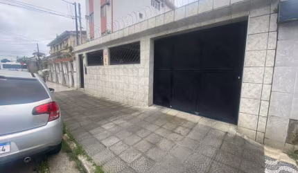 Casa com Edícula - Bom Retiro