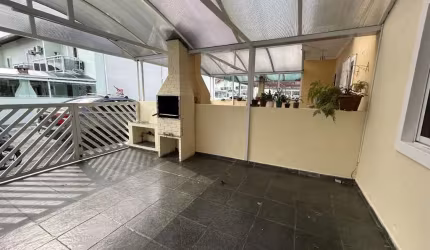 Sobrado à venda, 2 quartos, 1 vaga, Vila Voturua - São Vicente/SP